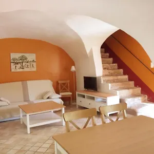 Maison Au Coeur De De Vaucluse, Nichée Sur Le Rocher Et Surplombant La Sorgue Fontaine-de-Vaucluse